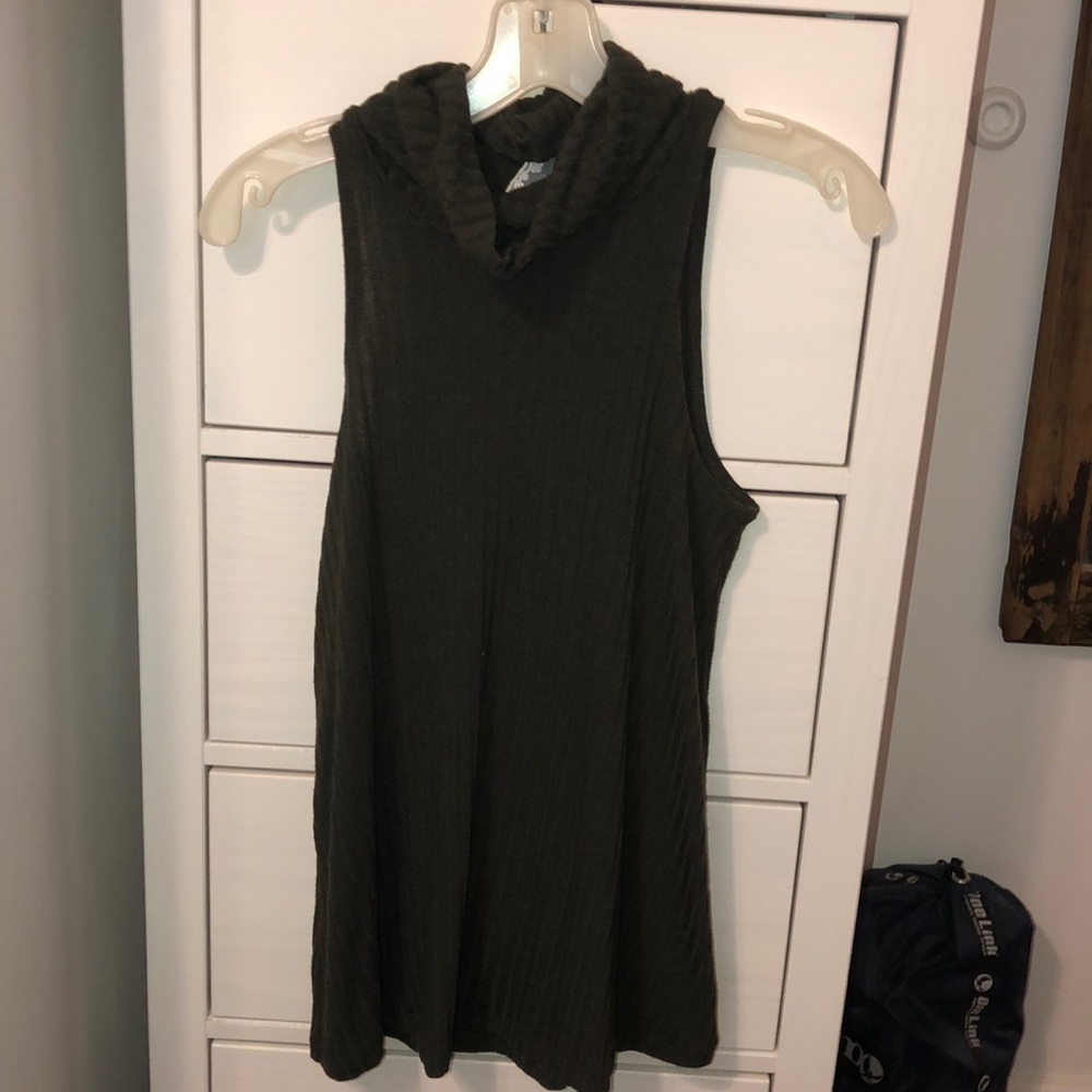 Sadie & Sage Ribbed Turtleneck